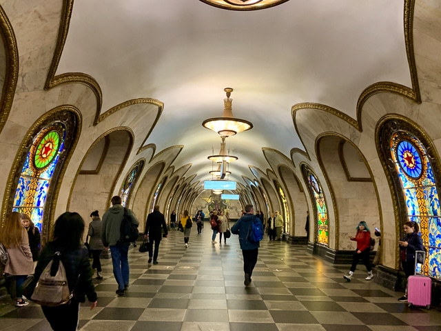 Moscow Metro Station - Novoslobodskaya